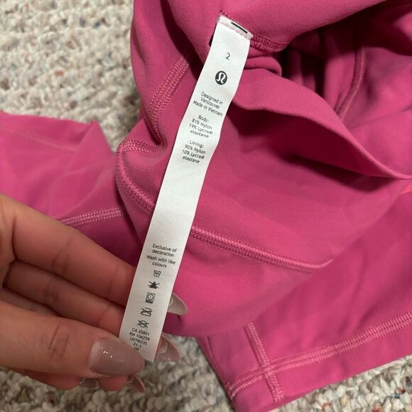 Lululemon Align High-Rise Short 8” in Pink- Size 2 - Picture 5 of 6